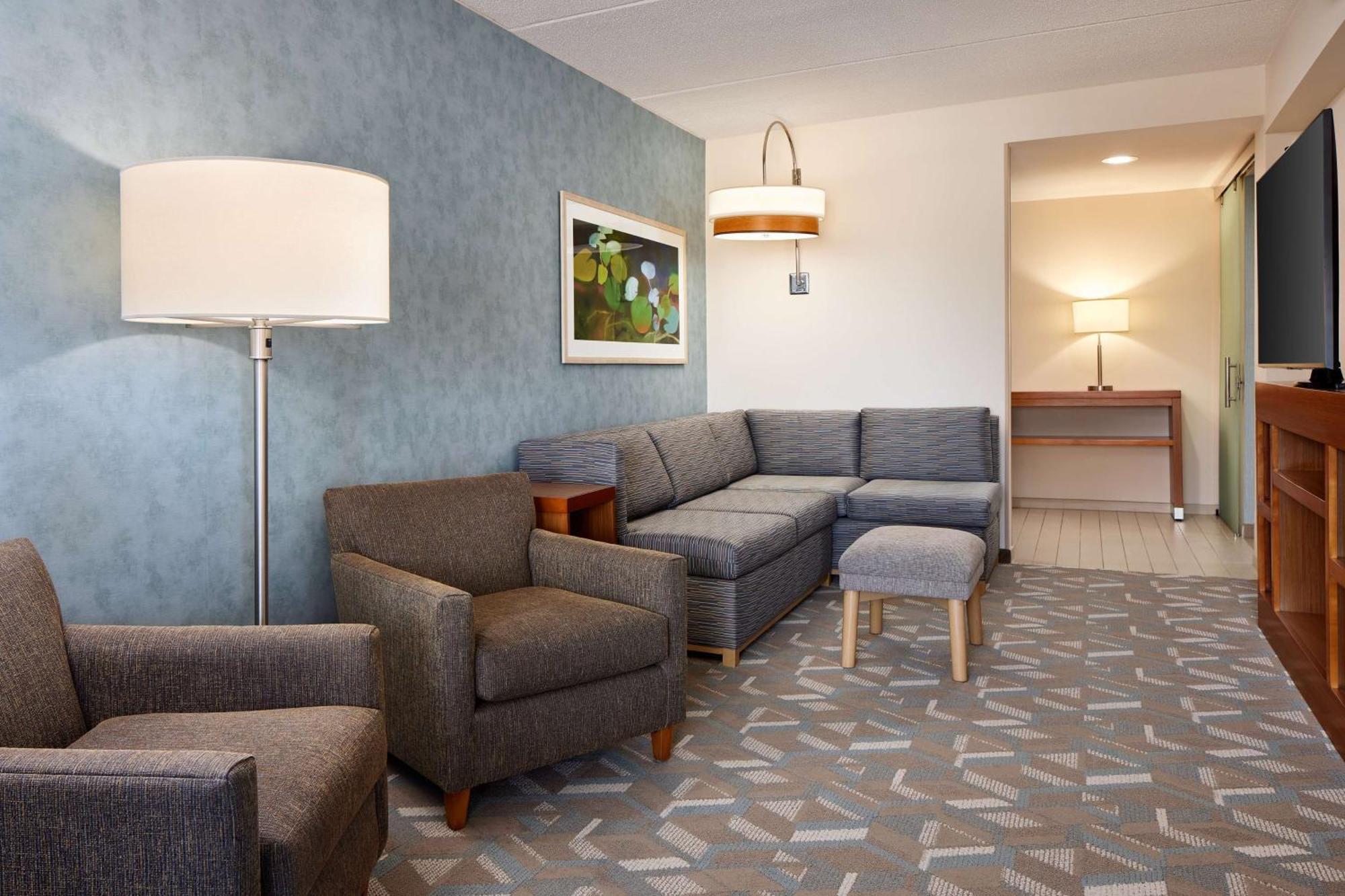 Hyatt Place Fredericksburg At Mary Washington Экстерьер фото